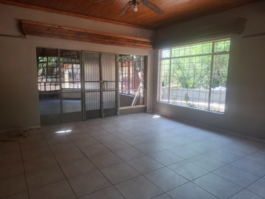 To Let 4 Bedroom Property for Rent in Suidrand Free State